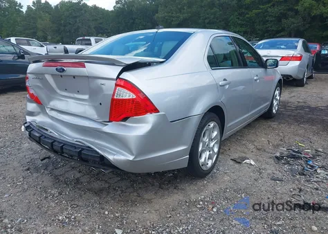 2011 Ford Fusion Se z USA, uszkodzony, nr VIN 3FAHP0HA9BR207331